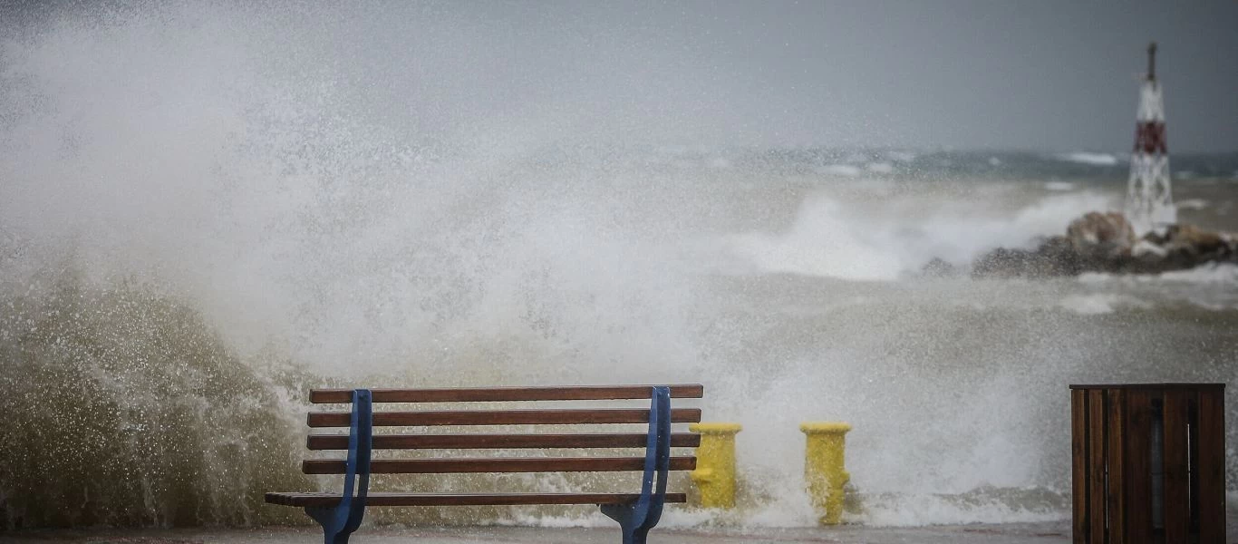 Meteo: Έρχονται τοπικές βροχές και καταιγίδες αύριο